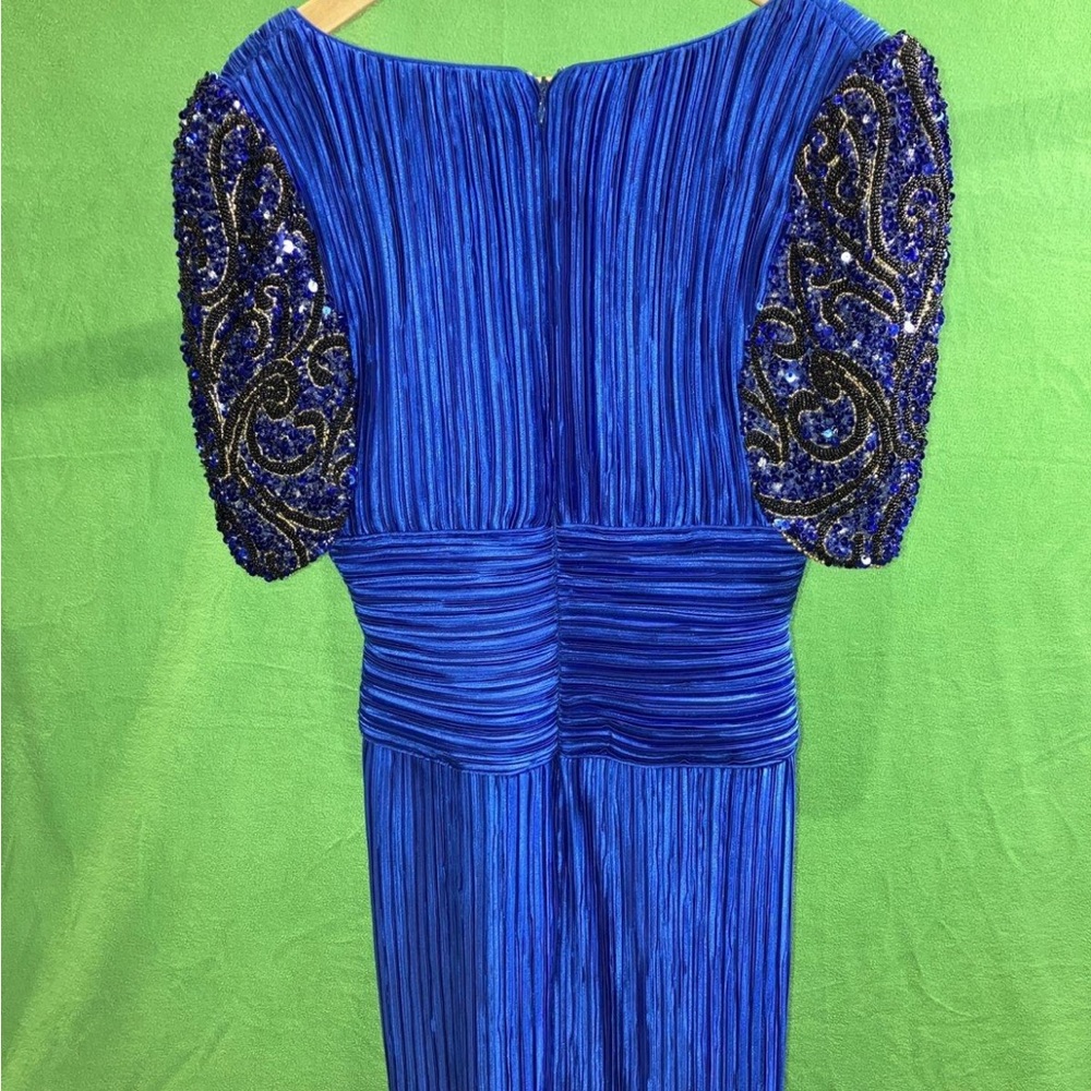Formal/ wedding guess/ evening guess